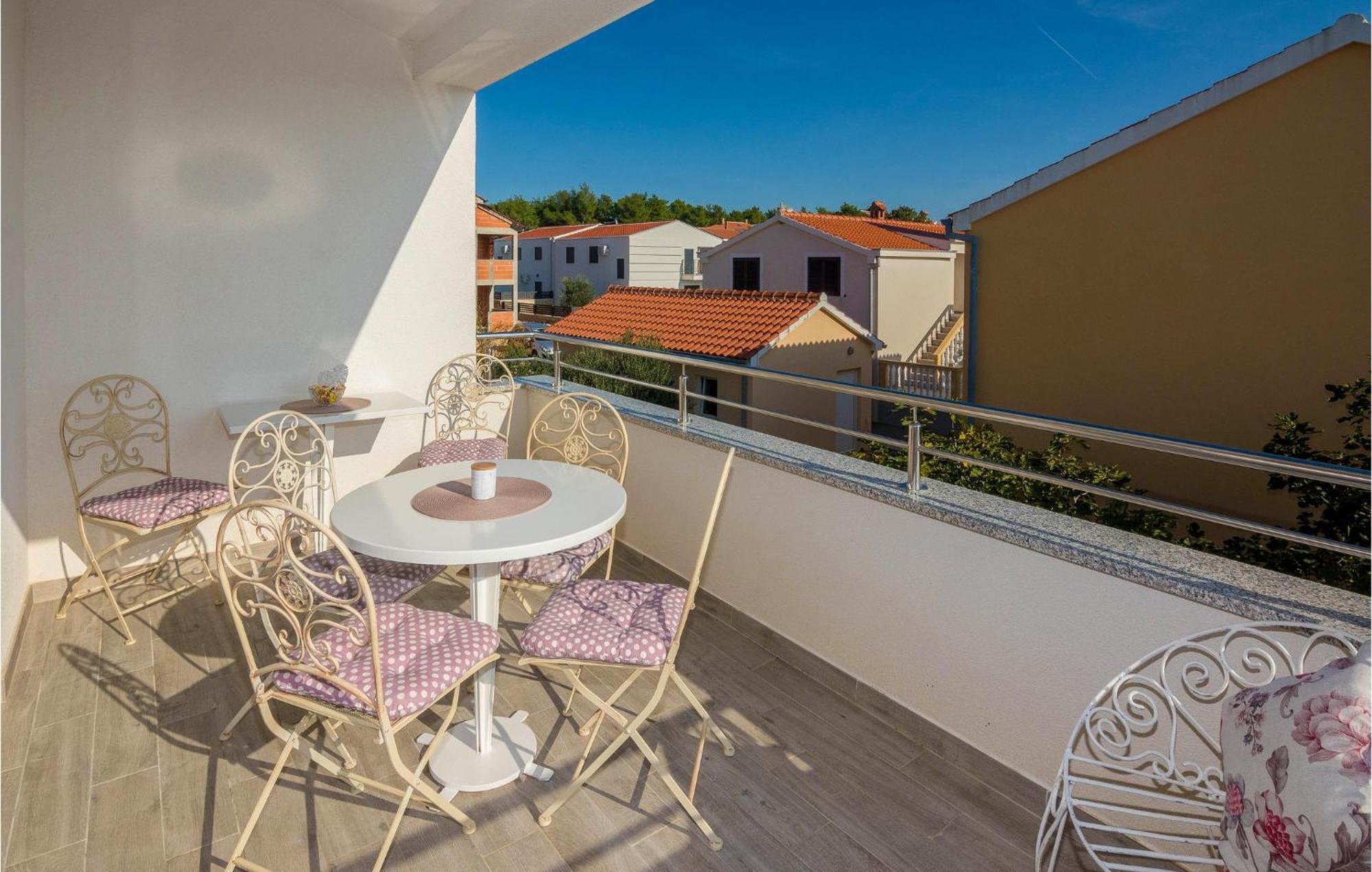 Nice Apartment In Vrsi-Mulo With Wifi Buitenkant foto