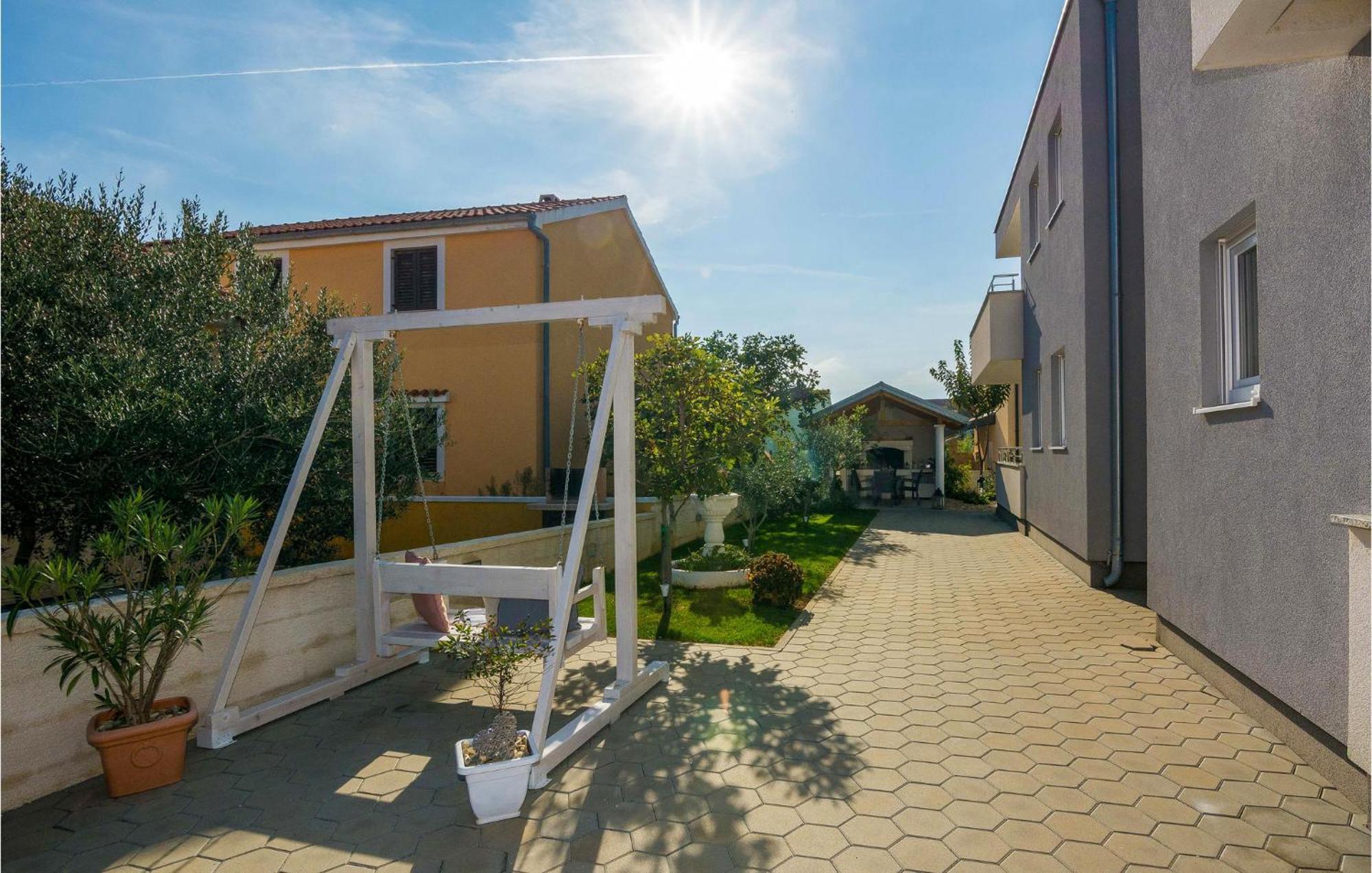 Nice Apartment In Vrsi-Mulo With Wifi Buitenkant foto
